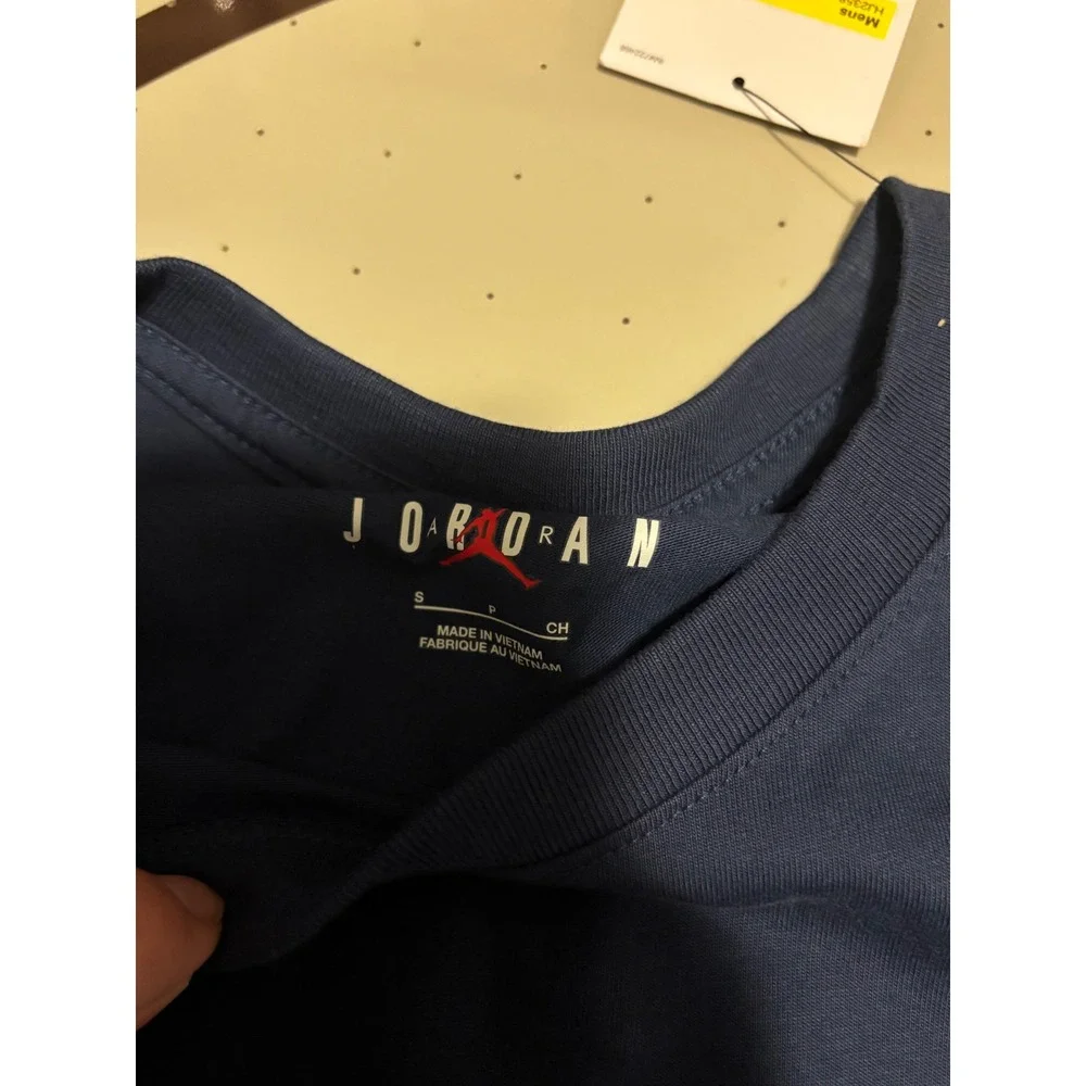 1209 Jordan Mens T-Shirt Midnight Navy Jumpman Graphic Tee Size Small NWT